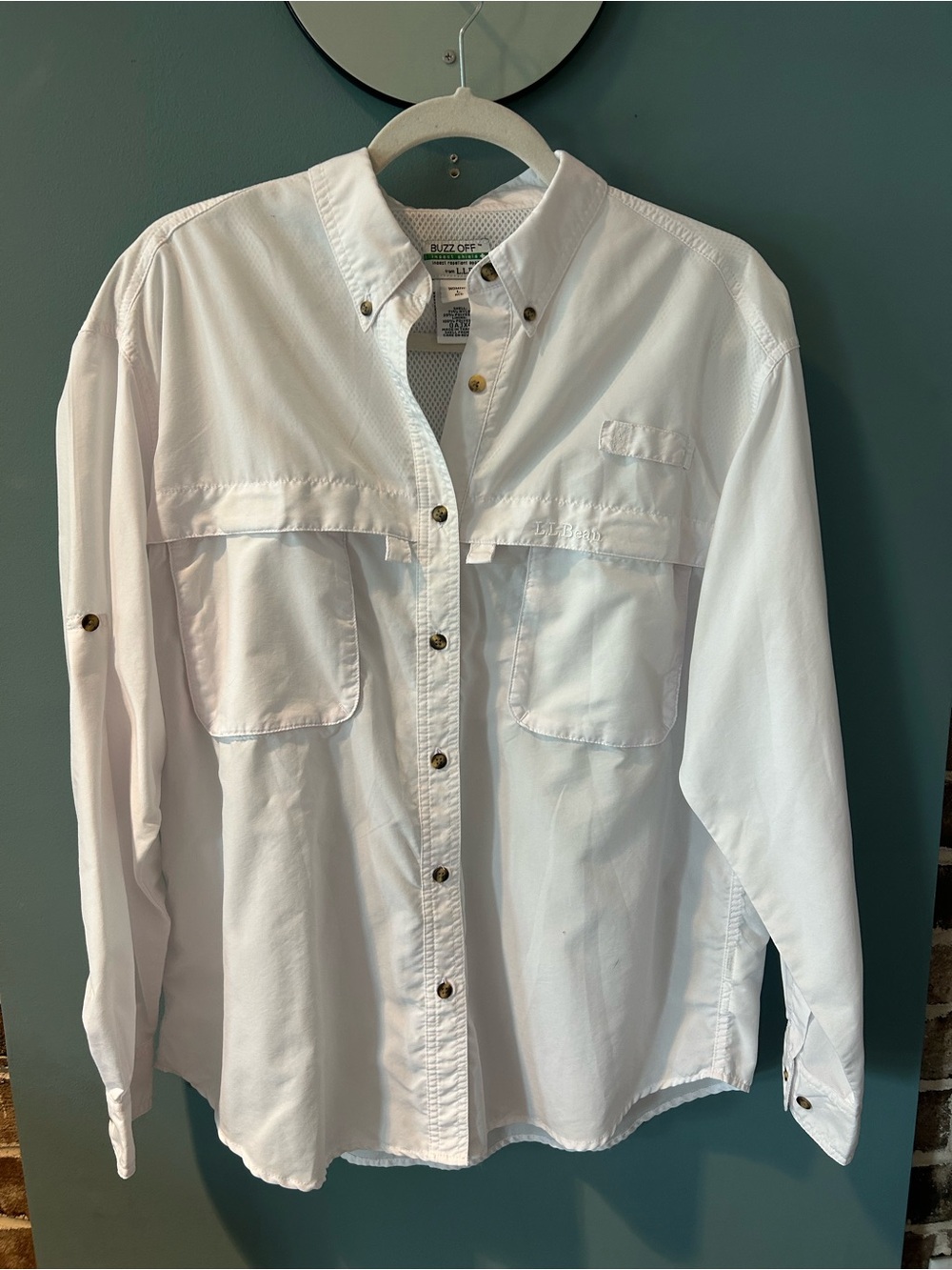 L.L. Bean Women's White Long-Sleeve Button-Down Shirt Outdoor Fishing